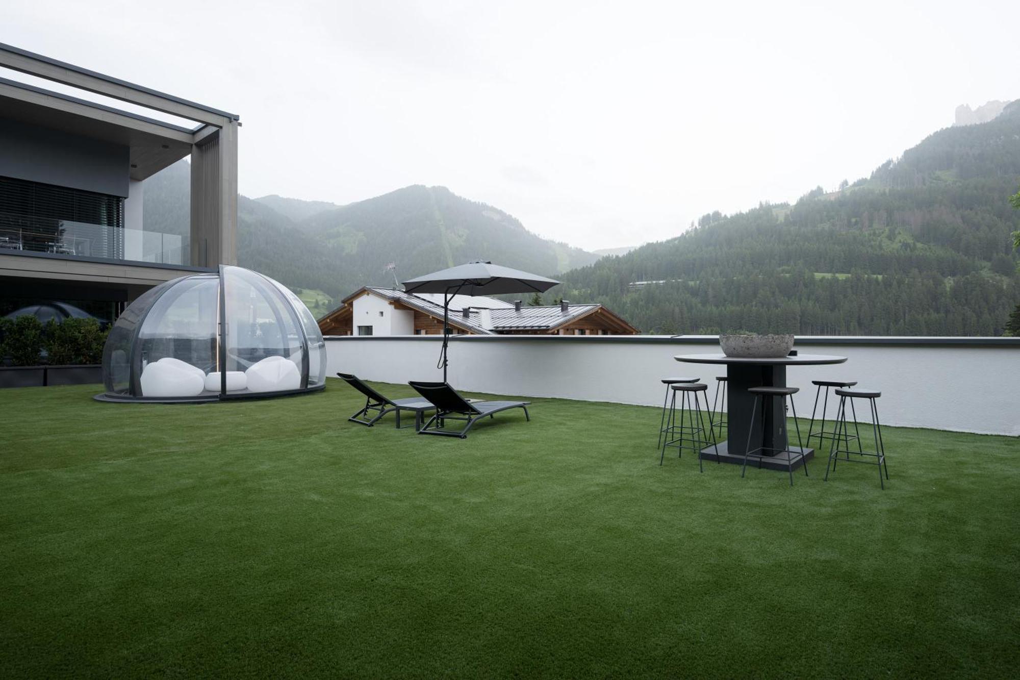 Dolomiti Exclusive Your Mountain Suite Pozza di Fassa Exterior photo